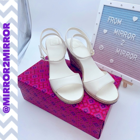 EUC Tory Burch wedge size 9 off white - Picture 1 of 5